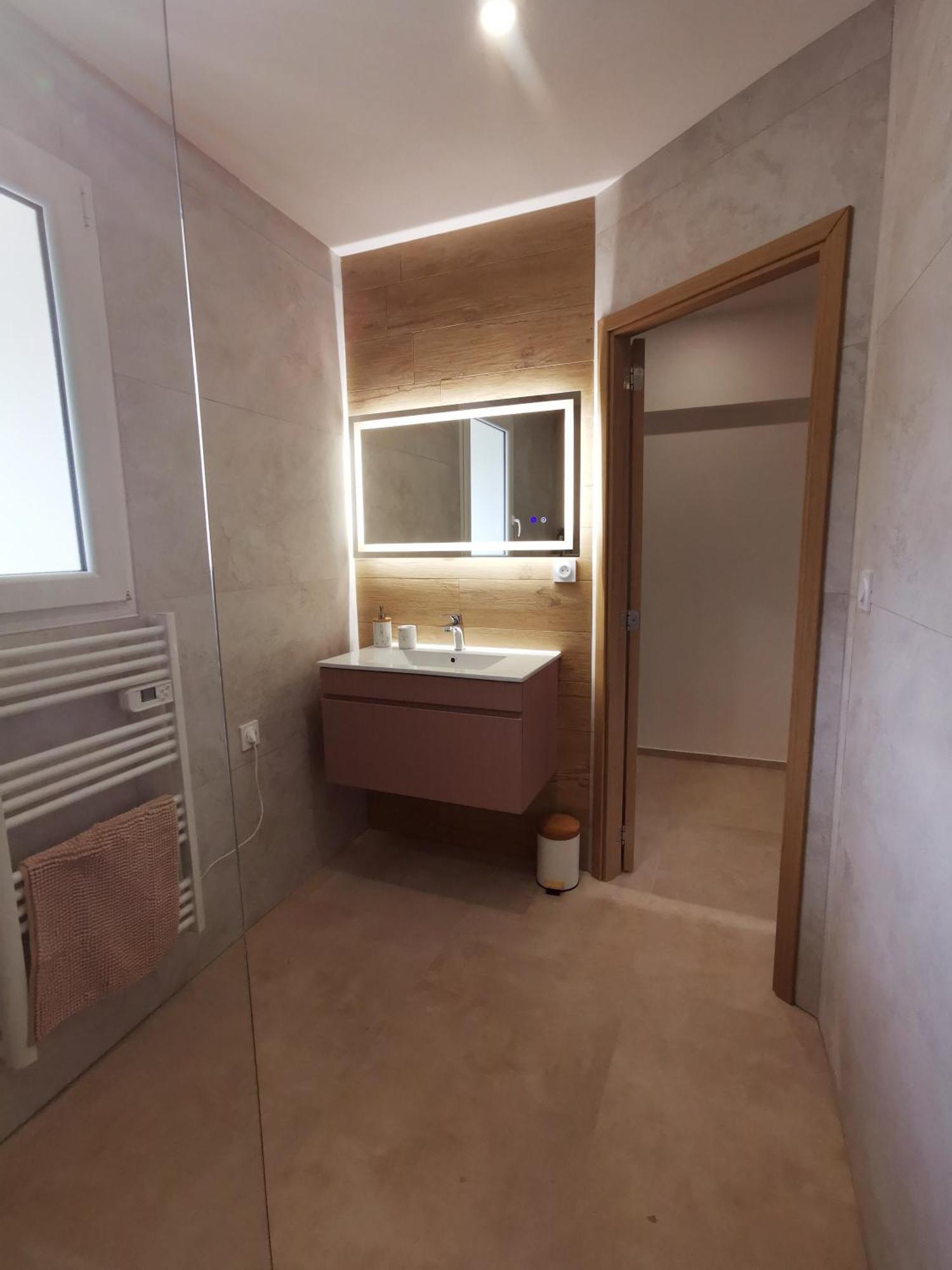 Magnifique Duplex Neuf Parking Et Terrasse Appartement Dole Buitenkant foto